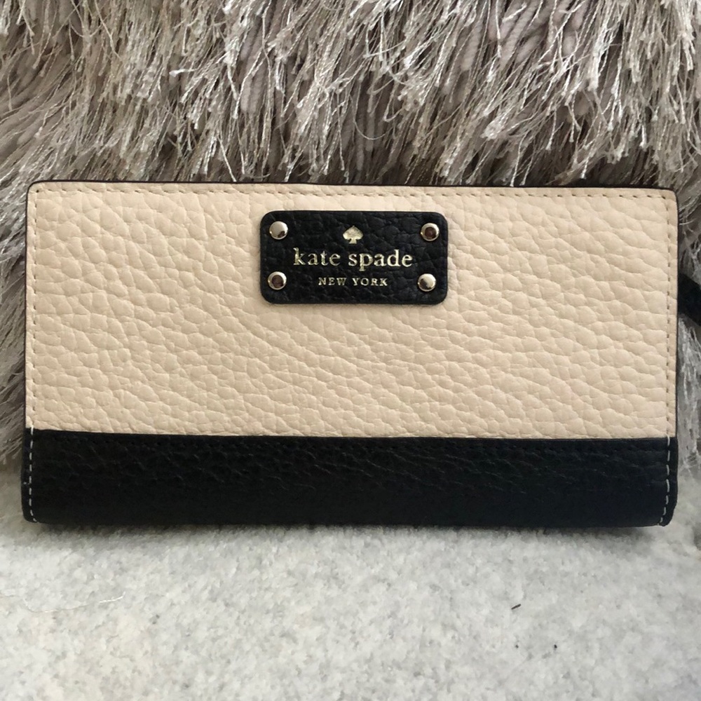 Kate spade wallet
